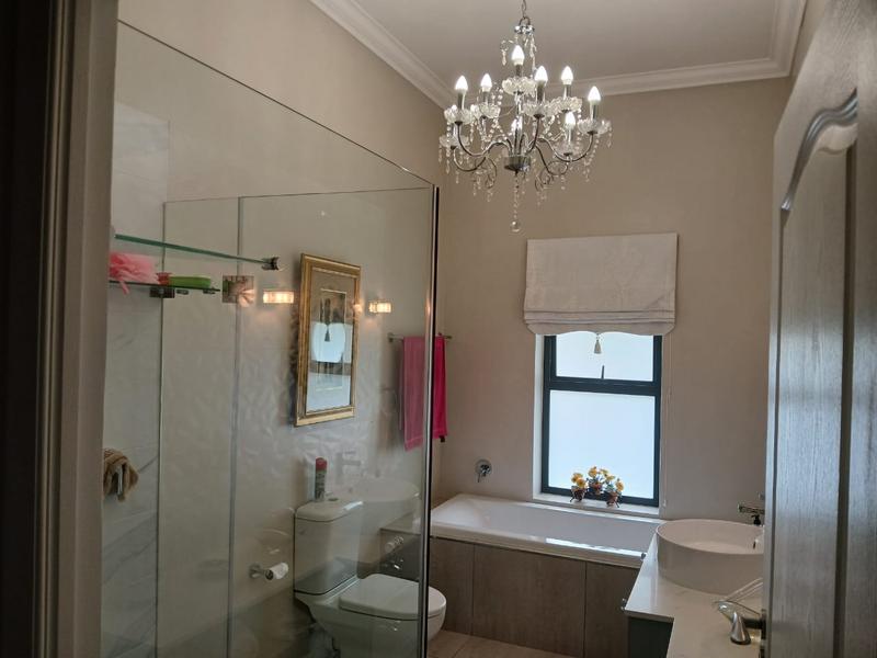 4 Bedroom Property for Sale in Graanendal Western Cape